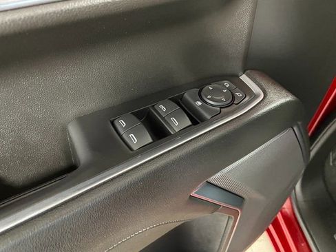 Used 2023 GMC Sierra 1500 Elevation image 19