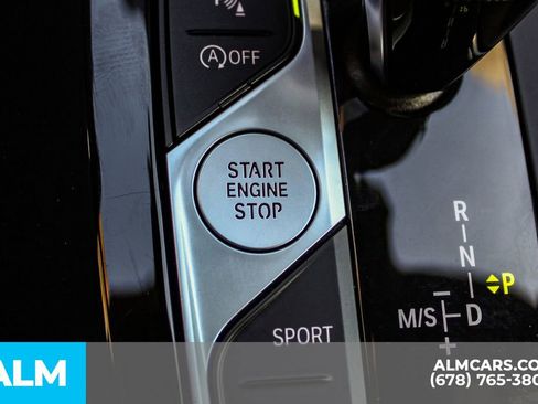 Used 2025 BMW X4 xDrive30i w/ Premium Essential Package image 28