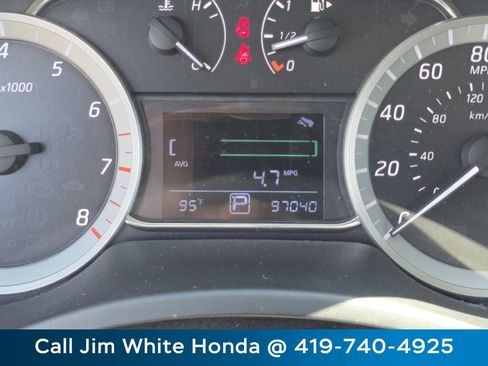 Used 2014 Nissan Sentra SR FWD image 25