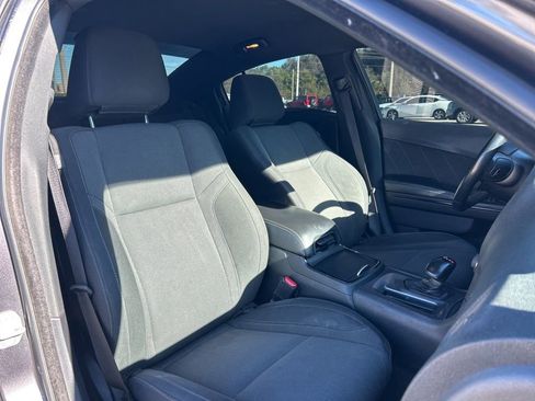 Used 2019 Dodge Charger SXT w/ Blacktop Package image 44