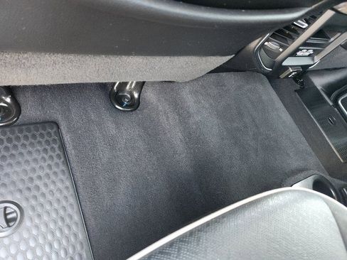 Used 2019 RAM 2500 Laramie image 9