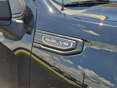 Used 2021 GMC Sierra 1500 Elevation w/ Preferred Package image 12