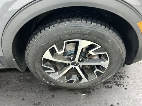 Certified 2024 Kia Sportage EX AWD/4WD image 8