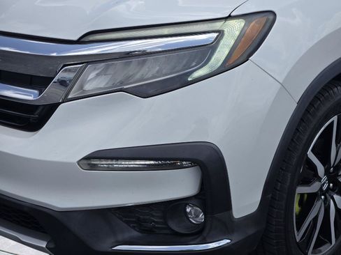 Used 2021 Honda Pilot Touring image 7