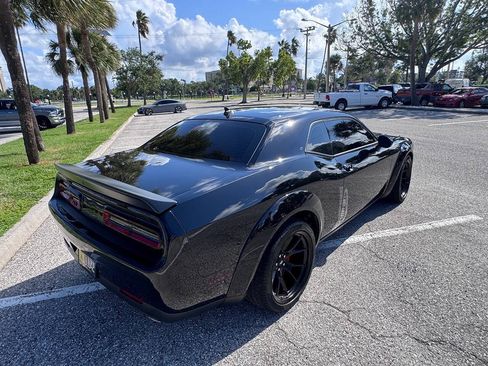 Used 2023 Dodge Challenger R/T Scat Pack RWD image 21