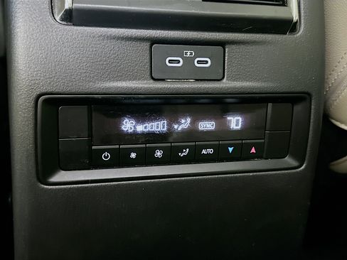 Used 2025 MAZDA CX-90 3.3 Turbo w/ Preferred Package image 26