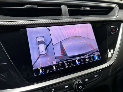 Used 2020 Buick Encore GX Essence w/ Advanced Technology Package image 12