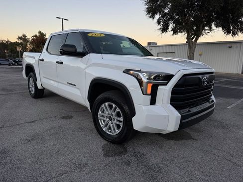 Used 2024 Toyota Tundra SR5 image 11