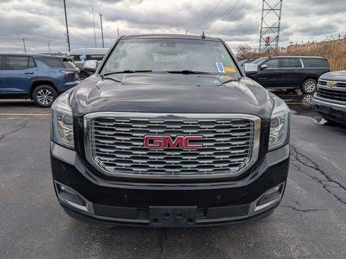 Used 2018 GMC Yukon Denali w/ Open Road Package image 2
