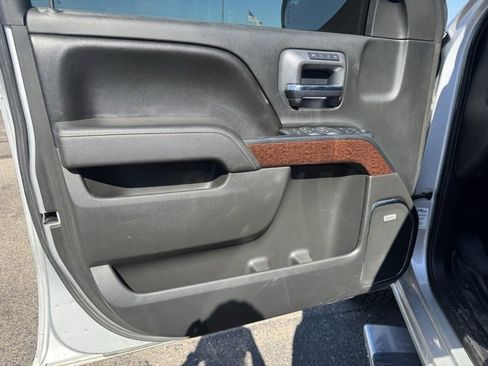 Used 2017 GMC Sierra 1500 SLT image 9