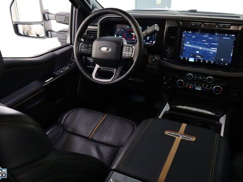 Used 2024 Ford F350 Platinum image 32