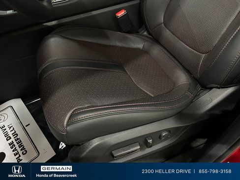 Certified 2025 Honda Pilot Black Edition image 19