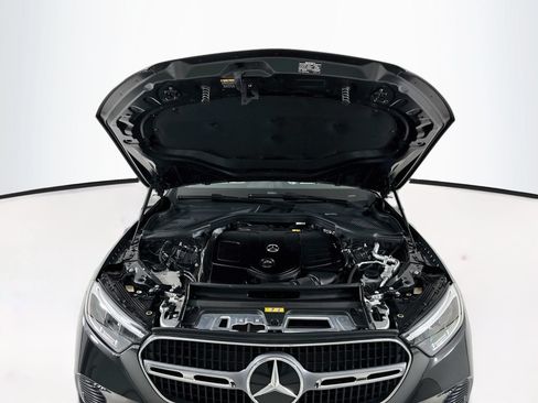 Used 2026 Mercedes-Benz GLC 300 image 34