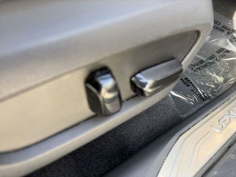 Used 2022 Lexus NX 350 AWD image 12