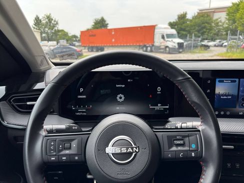 Used 2026 Nissan Kicks SR AWD/4WD image 33