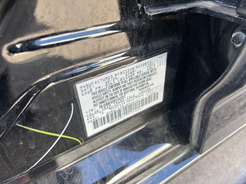 Used 2025 Nissan Sentra SV image 29