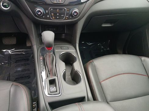 Used 2024 Chevrolet Equinox RS w/ RS Leather Package FWD image 15