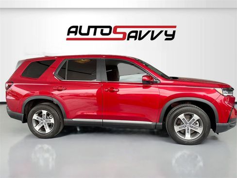 Used 2024 Honda Pilot EX-L image 8