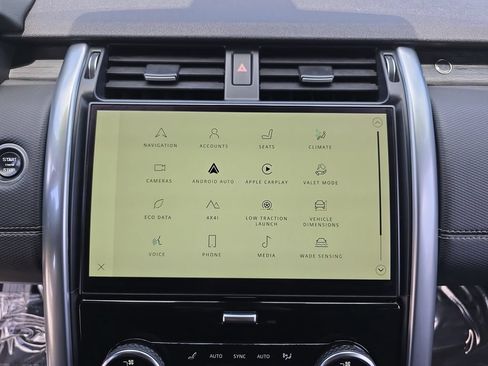 Certified 2023 Land Rover Discovery S R-Dynamic AWD/4WD image 23