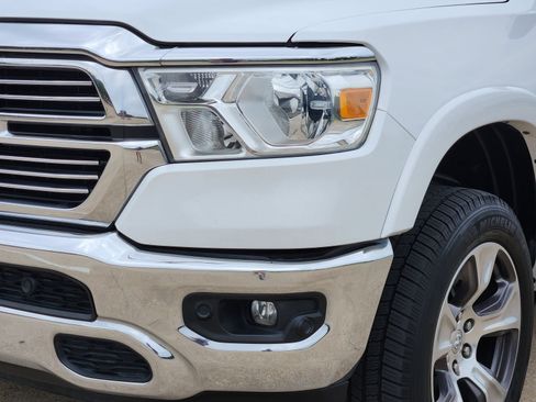 Used 2022 RAM 1500 Laramie AWD/4WD image 10