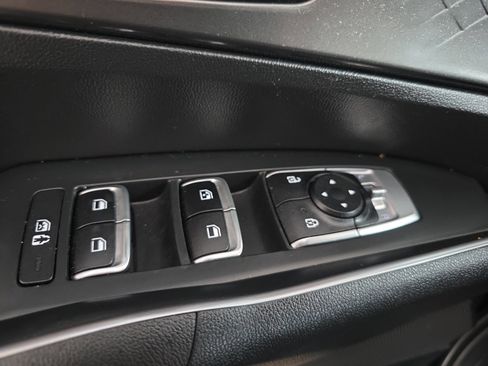 Certified 2023 Kia Sorento EX image 27