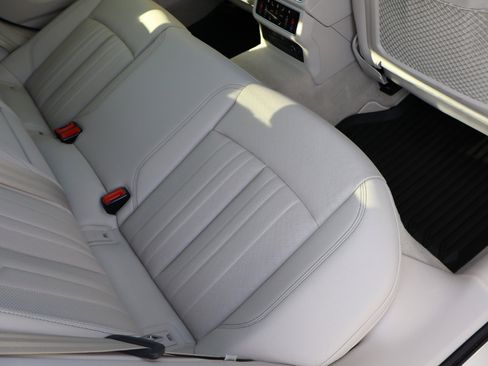 Used 2024 Audi A6 3.0T Prestige image 11