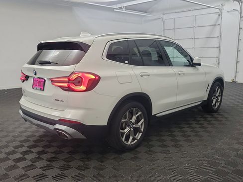 Used 2024 BMW X3 sDrive30i w/ Premium Package image 7