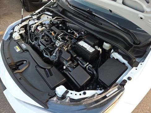 Used 2025 Toyota Corolla LE image 10