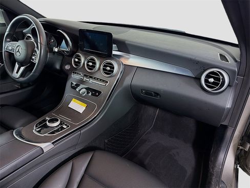 Used 2019 Mercedes-Benz C 300 4MATIC Sedan image 31