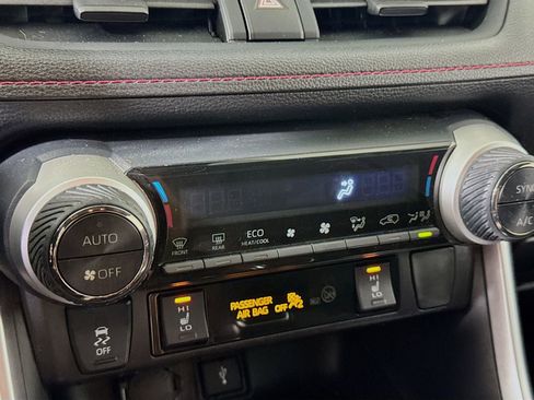 Certified 2021 Toyota RAV4 SE w/ Weather & Moonroof Package AWD/4WD image 15