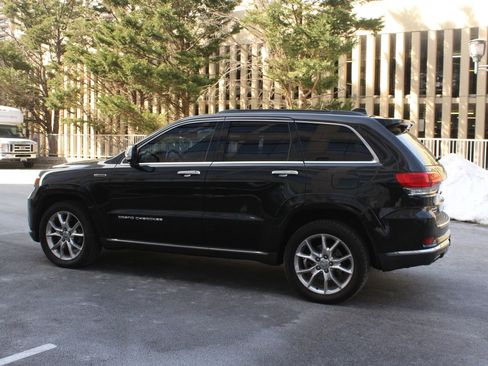 Used 2014 Jeep Grand Cherokee Summit image 8
