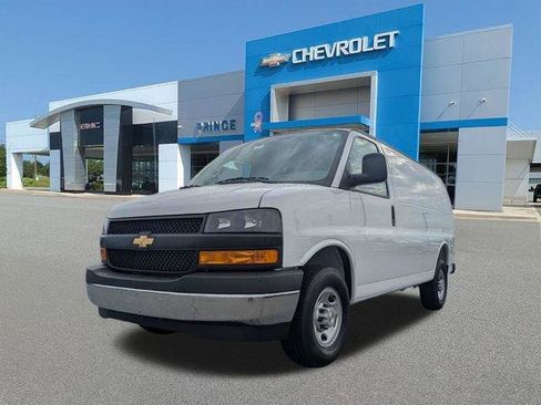 New 2026 Chevrolet Express 2500 RWD image 9