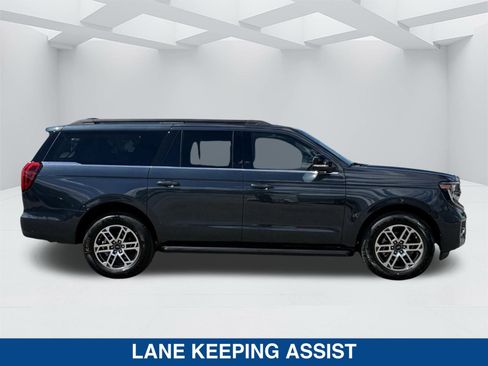 New 2025 Ford Expedition Max Active image 3