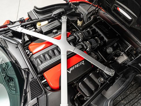 Used 2015 Dodge Viper w/ Quick Order Package 22J GT image 39