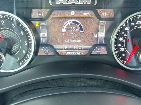 Used 2024 RAM 2500 Laramie w/ Night Edition image 16