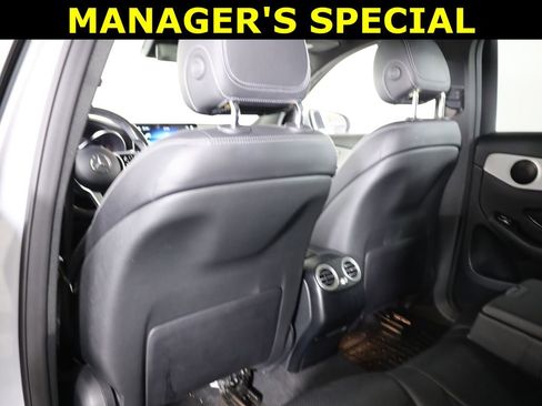 Used 2022 Mercedes-Benz GLC 300 4MATIC image 34