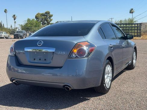 Used 2010 Nissan Altima 2.5 S FWD image 13