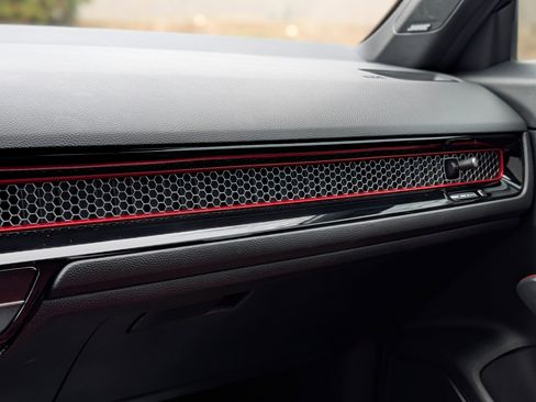 Used 2022 Honda Civic Si image 15