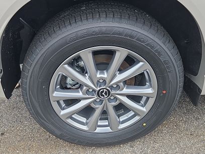 New 2025 MAZDA CX-5 AWD 2.5 S w/ Select Package