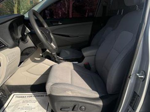 Used 2018 Hyundai Tucson SEL image 10