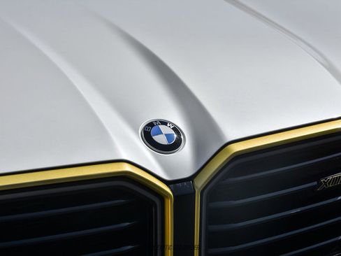 Used 2024 BMW XM w/ M Driver's Package image 97