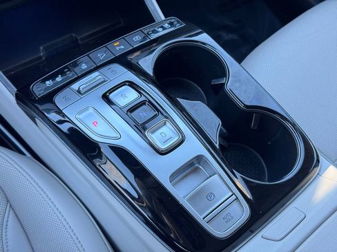 Used 2024 Hyundai Tucson Limited image 37