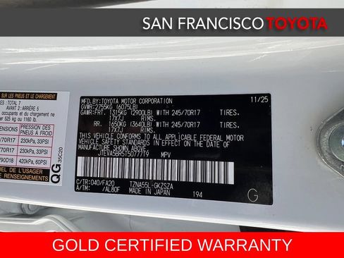 Certified 2026 Toyota 4Runner SR5 AWD/4WD image 40
