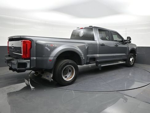 Used 2023 Ford F350 XLT w/ Camper Package AWD/4WD image 5