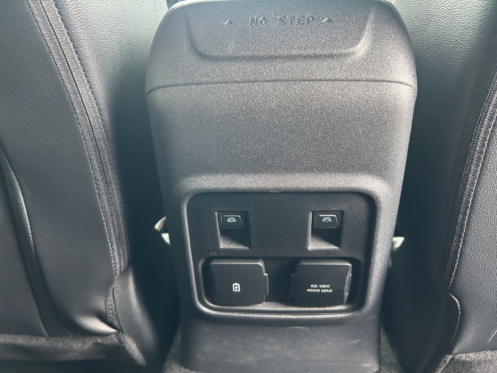 Used 2024 Ford Bronco Wildtrak AWD/4WD image 19
