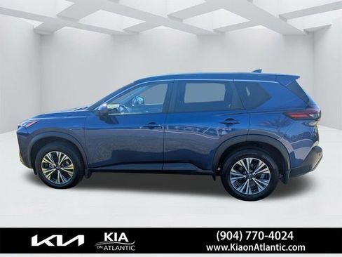 Used 2023 Nissan Rogue SV FWD image 6