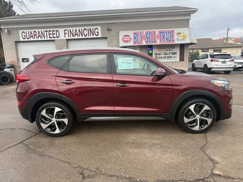 Used 2016 Hyundai Tucson Limited image 8