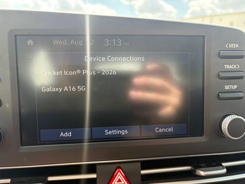 Used 2026 Hyundai Elantra Hybrid FWD image 33