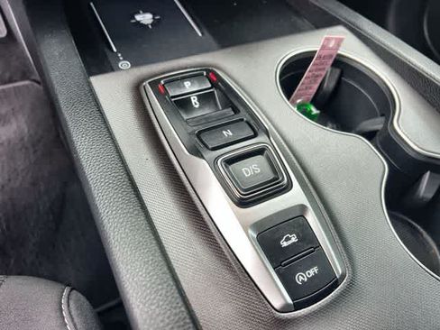 Certified 2025 Honda Ridgeline Sport image 16