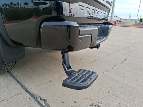 New 2026 Nissan Frontier Pro-X w/ Tow Package RWD image 7